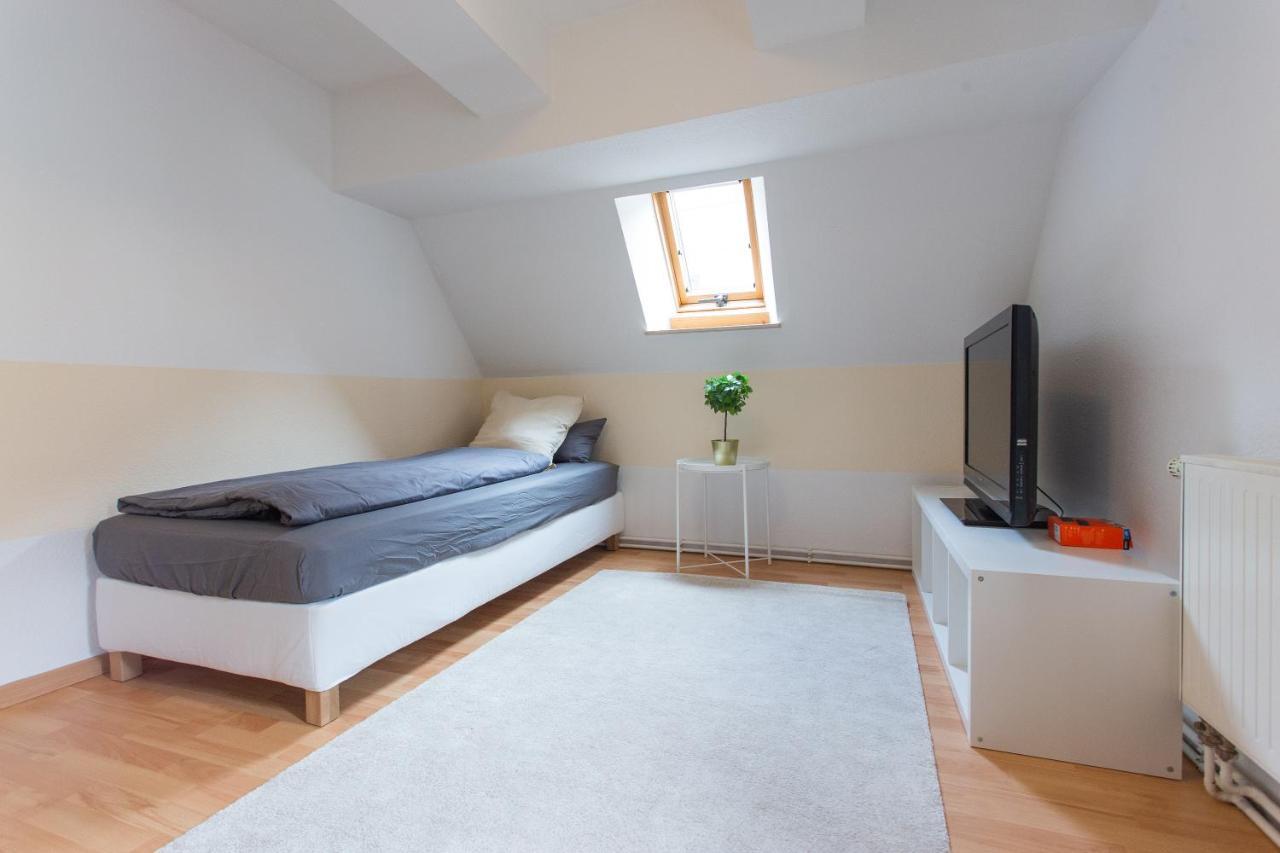 Fullhouse - Halle - Ku15 Apartments Экстерьер фото