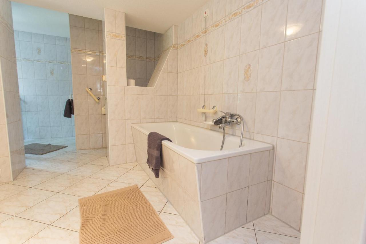 Fullhouse - Halle - Ku15 Apartments Экстерьер фото